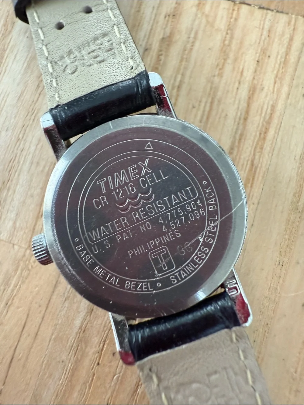 Vintage Timex ladies black leather watch NEW BATTERY